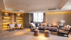 Unclassified image, 3 of 165, button - Crystal Island Hotel (Xi'an)