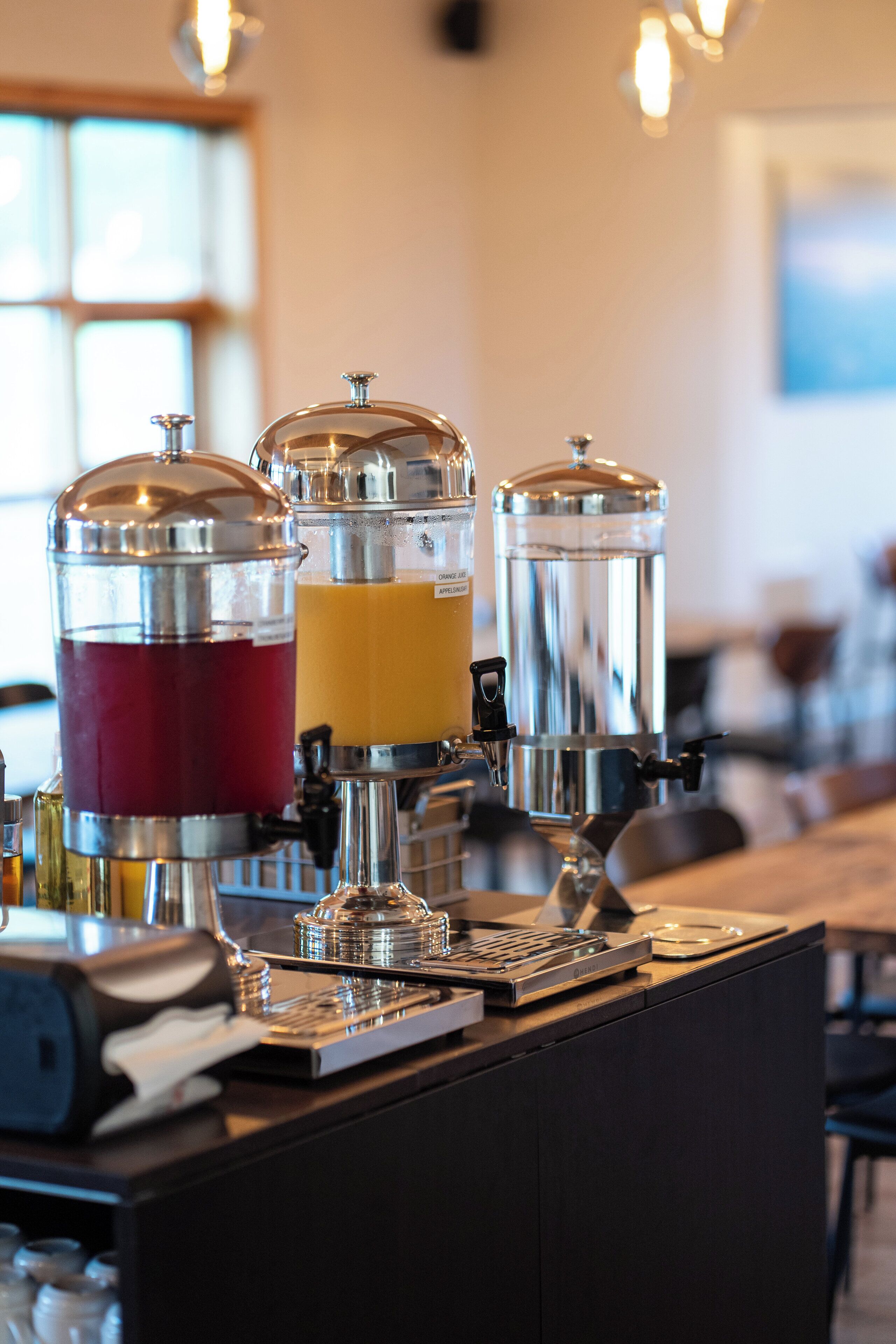 free daily continental breakfast