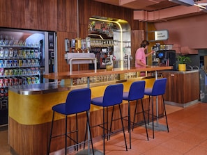 Bar (in der Unterkunft)
