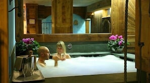 Tab spa tertutup
