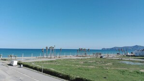 Unclassified image, 4 of 7, button - Complexe Marina Smir Puerto (Allyene)