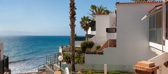 Beachfront Playa del Aguila by VillaGranCanaria