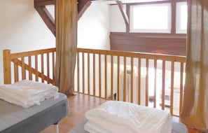 1 quarto, berço de viagem, Wi-Fi de cortesia