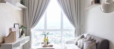 2 Bedroom Apartment  | Living room | TV