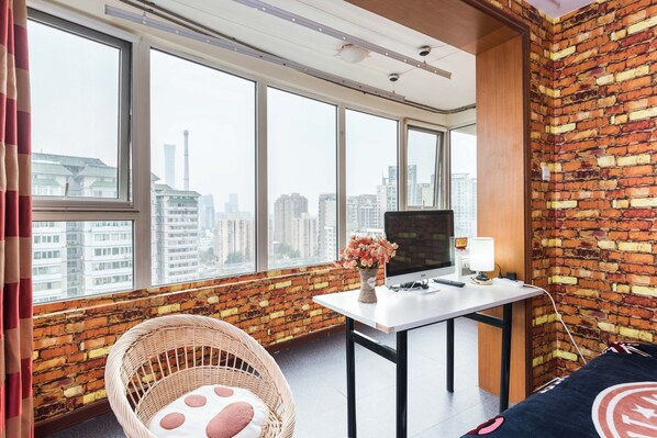 Apartment, 3 Schlafzimmer | Schreibtisch, Verdunkelungsvorhänge, kostenloses WLAN