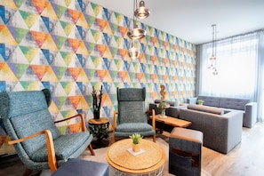 Bar lounge