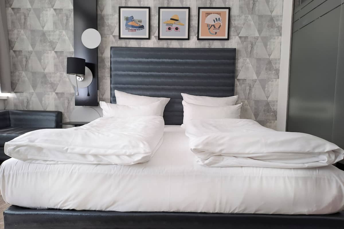 1 chambre, literie hypoallergénique, coffres-forts dans les chambres