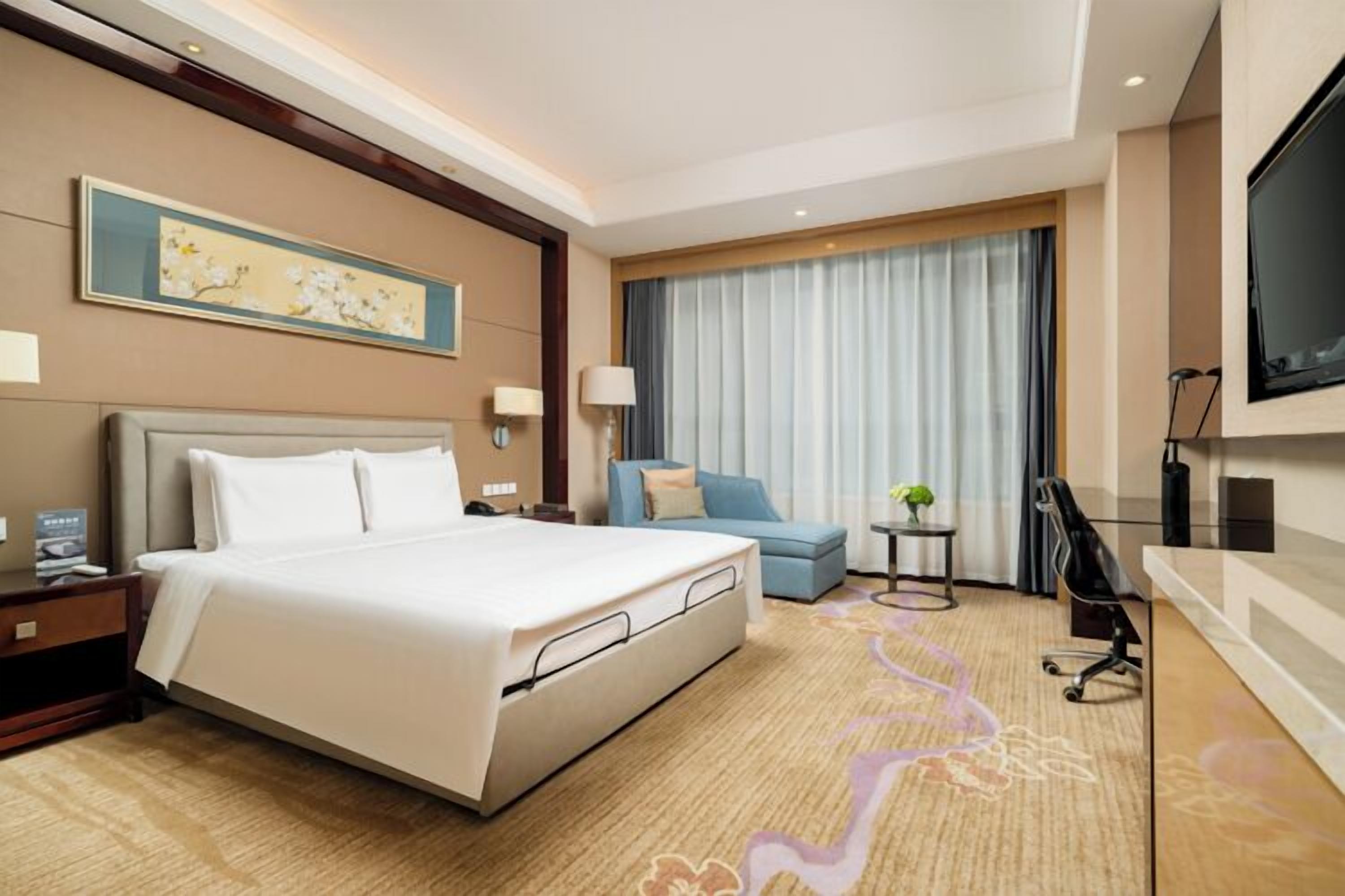 Ropa de cama de alta calidad y minibar 