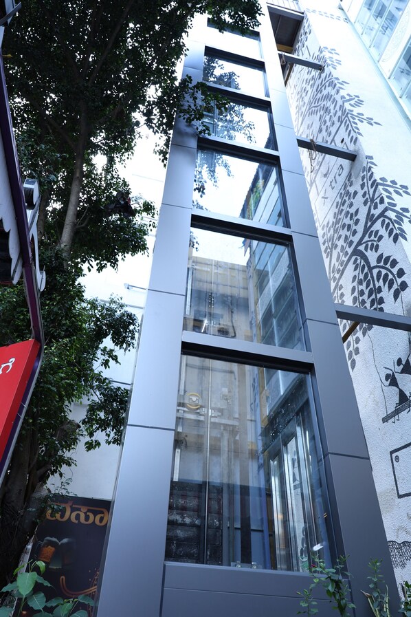 Voorkant van accommodatie