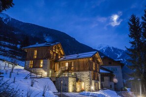 Front of property – evening/night