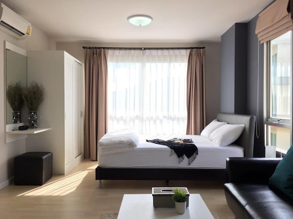 Deluxe Studio | 1 bedroom, free WiFi - Modern Studio Room at Kathu (Kathu)