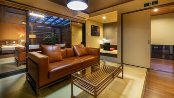 In-room safe, desk, laptop workspace, iron/ironing board