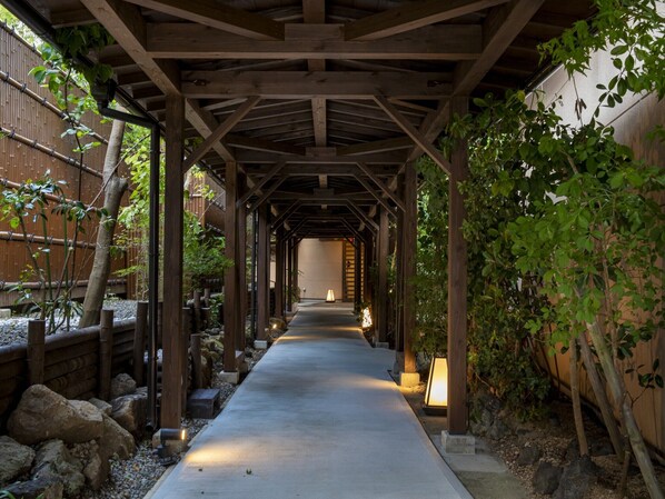 Front of property - Takachiho Hanareno-yado Kamigakure (Takachiho)