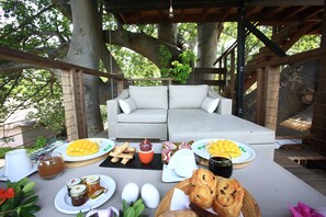 Quarto casal superior | Terraço/pátio