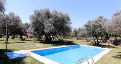 Hotel Rural Hojaranzos