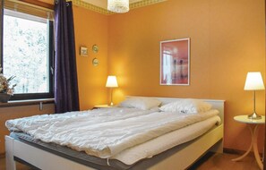 2 chambres, lit parapluie