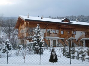 Esterni