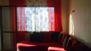 Unclassified image, 3 of 10, button - Complexe Kabila vista (Allyene)