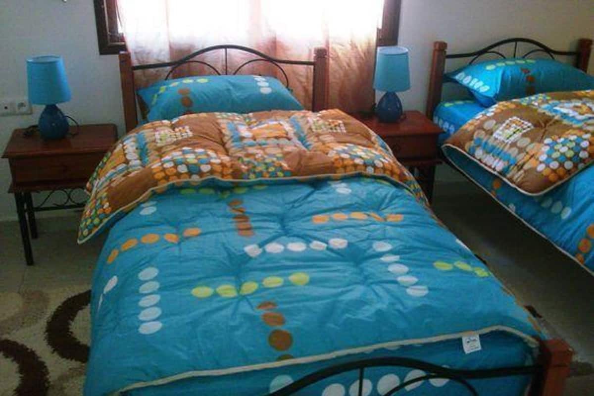 Apartamento Deluxe, 3 habitaciones | Cortinas opacas, mobiliario individual, ropa de cama