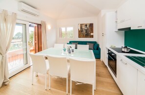 Apartment, 2 Schlafzimmer (Edera) | Eigene Küche | Kühlschrank, Ofen, Herdplatte, Wasserkocher