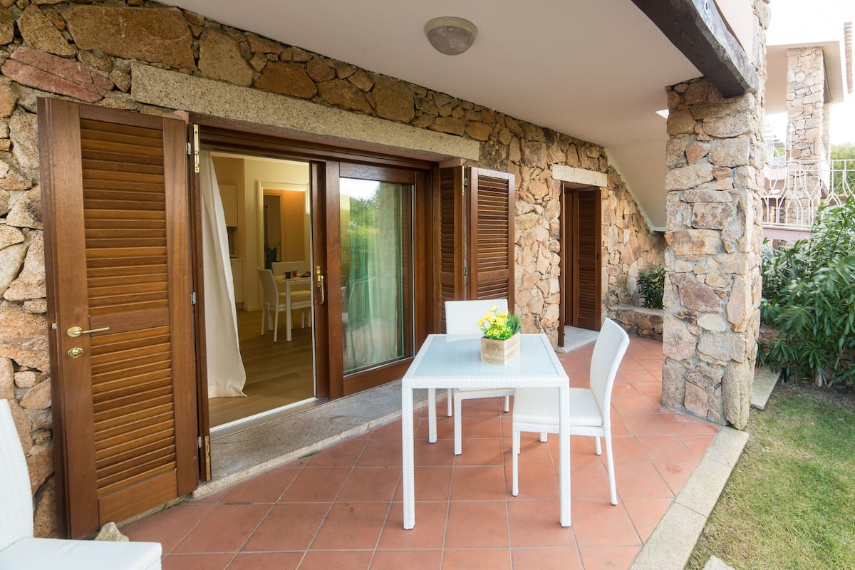 Appartement, 1 chambre, rez-de-chaussée (Giglio) | 1 chambre, fer et planche à repasser, lits bébé (en supplément)