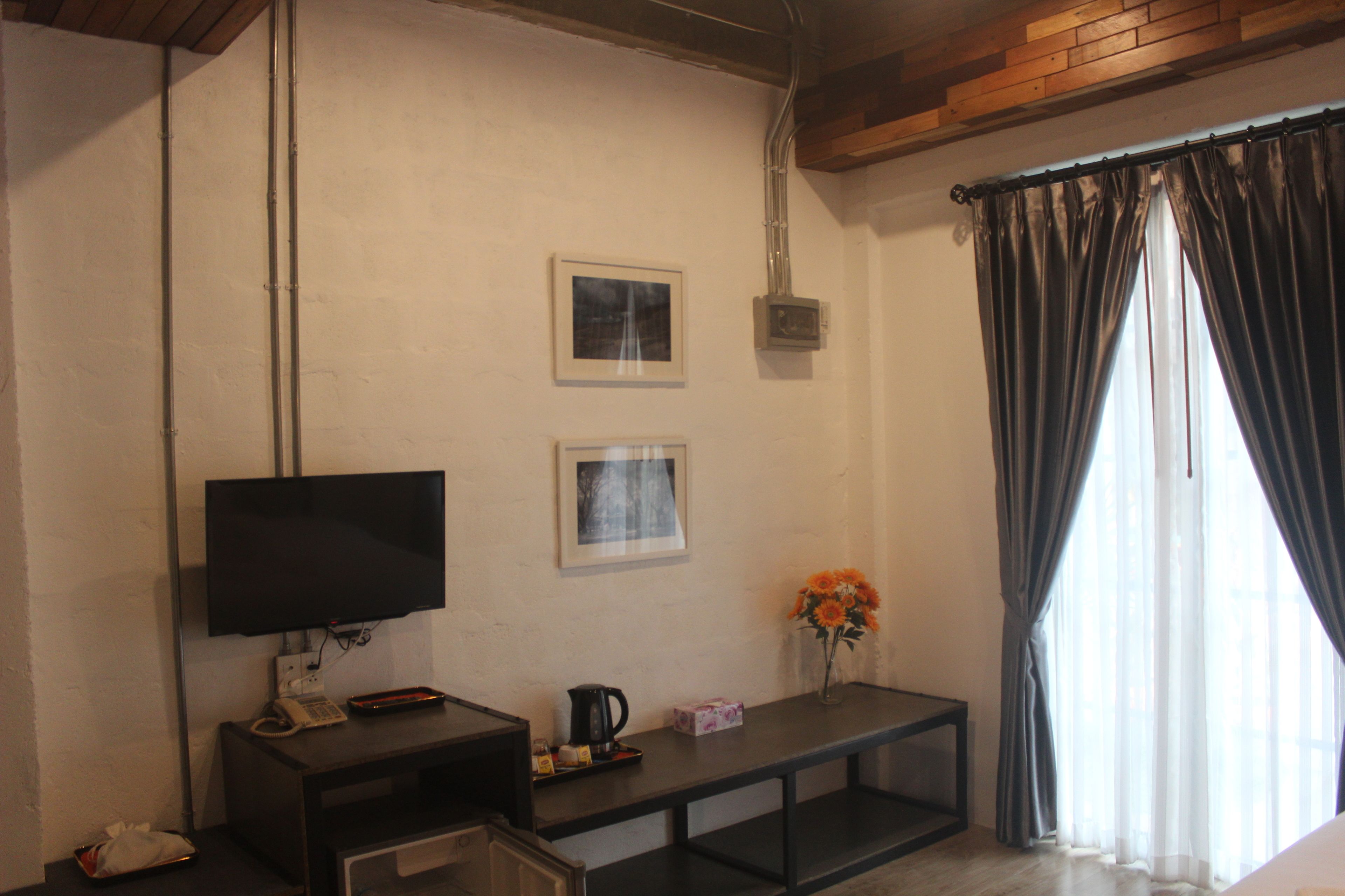 superior room | minibar