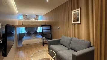 Family Studio | In-room safe, individually decorated, individually furnished