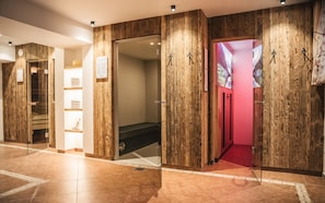 Sauna, hot tub, steam room, massages