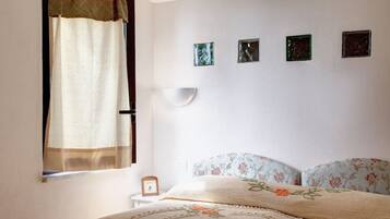 Superior Apartment, 2 Bedrooms | 2 bedrooms, cribs/infant beds, free wired internet, bed sheets