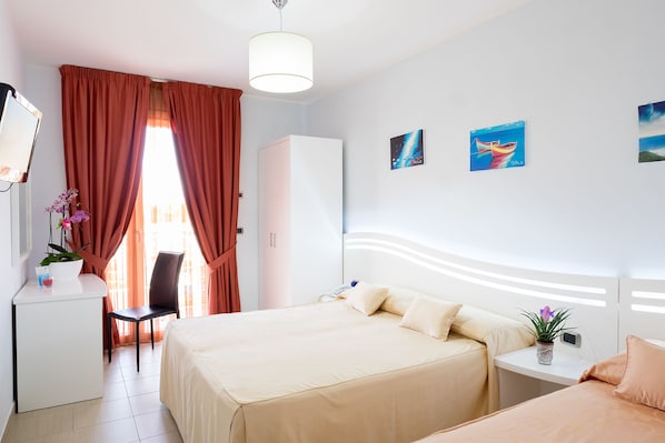 Premium bedding, minibar, in-room safe, desk