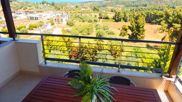 Panoramic Apartment, Sea View (5)