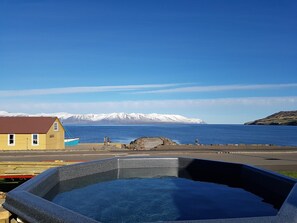 Balcony - Grenivík Guesthouse (Grenivík)
