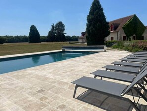 Piscine extérieure, piscine chauffée