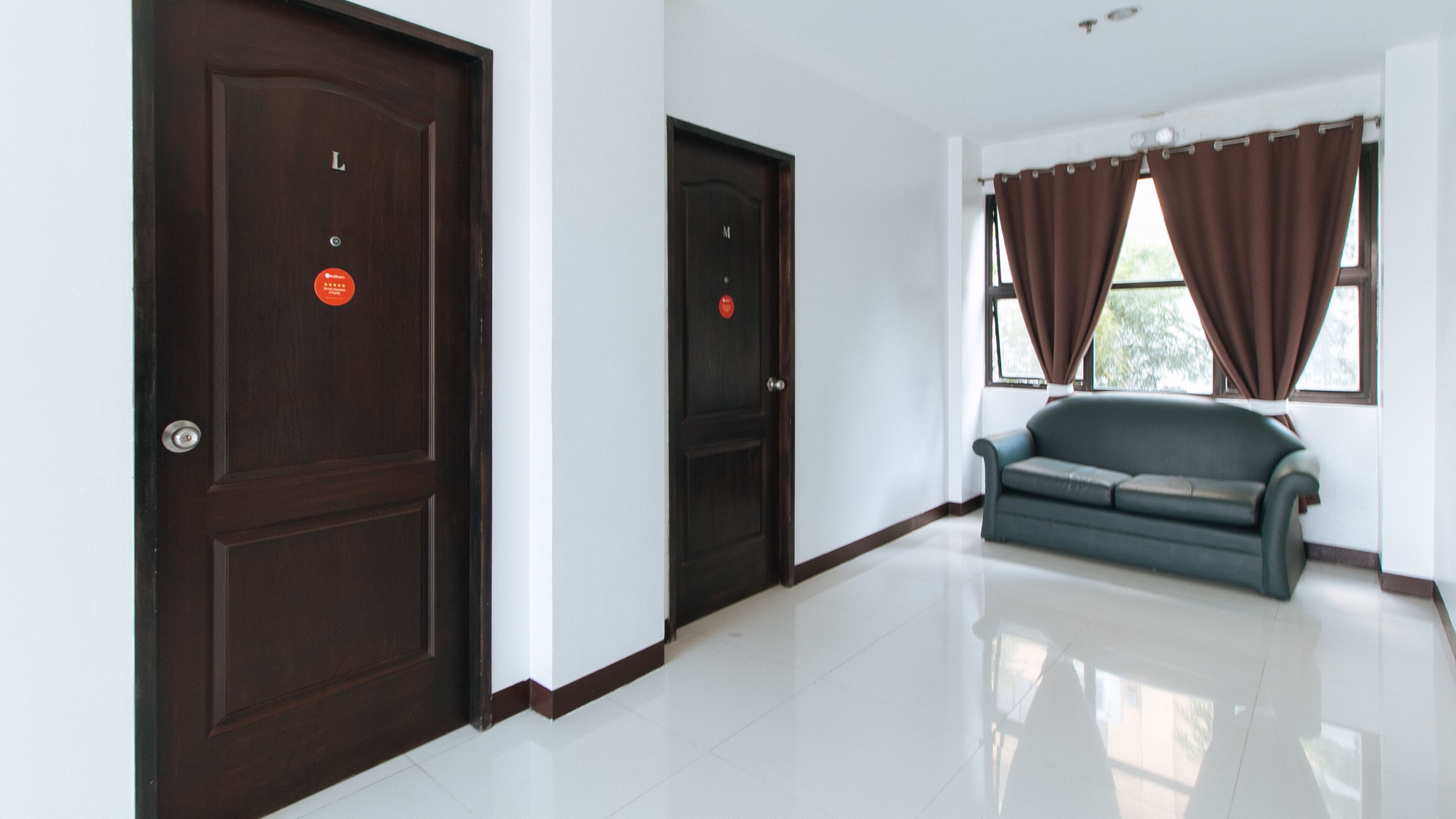 Photo - RedDoorz at San Antonio Makati