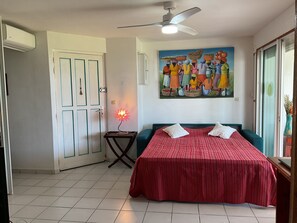 2 عدّة غرف نوم ومكتب ومكواة/لوح كي وواي فاي مجانًا