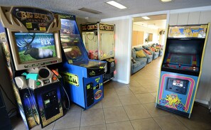 Spielezimmer