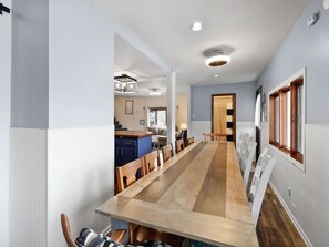 Dining - Wasting Time at Stop 4 (Michigan City)