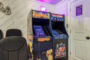 Spielezimmer