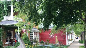 Enceinte de lâhĂ©bergement