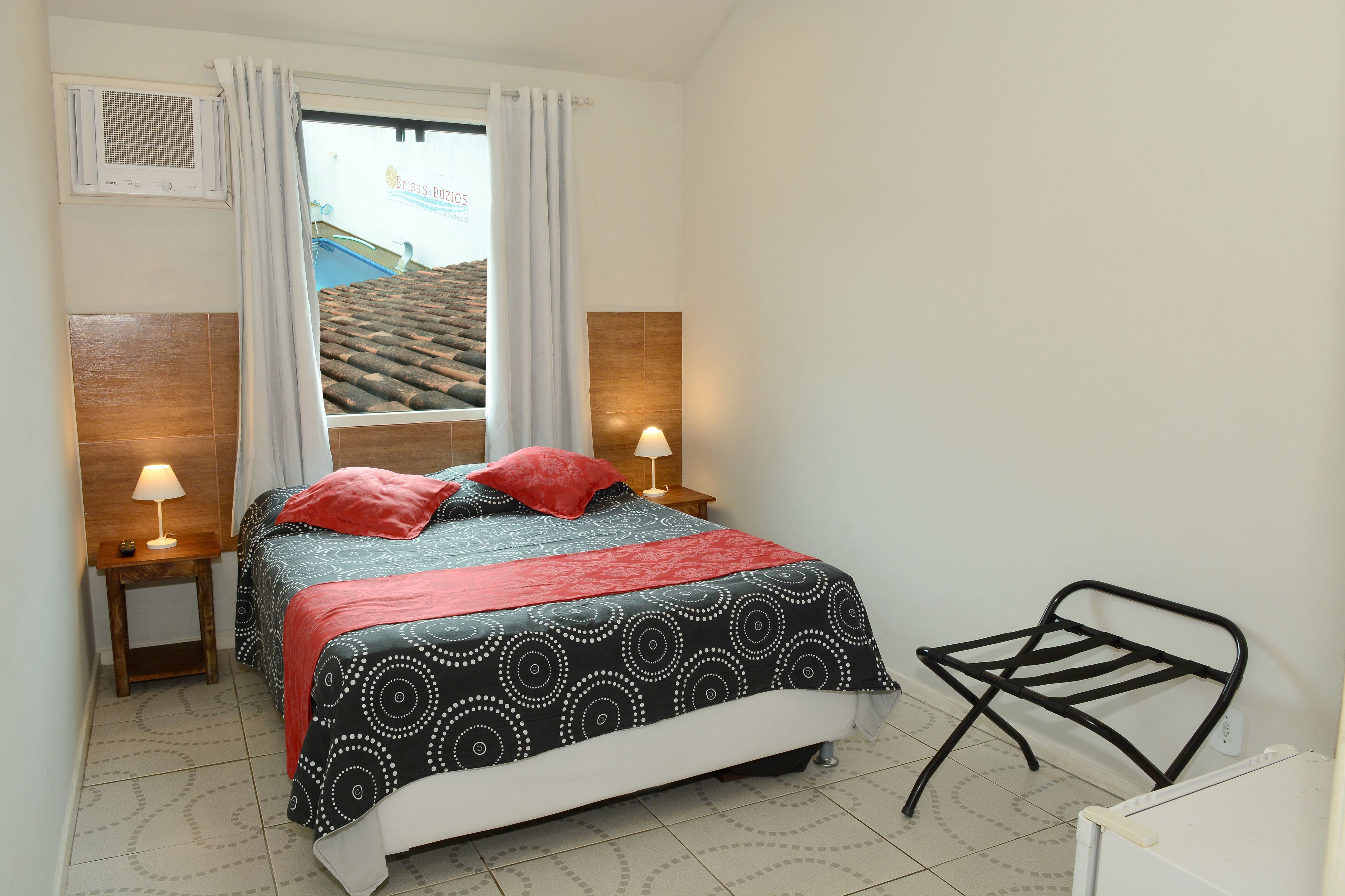 Quarto casal standard | Frigobar, cofres nos quartos, Wi-Fi de cortesia, roupa de cama