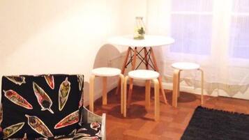 Living area | Flat-screen TV