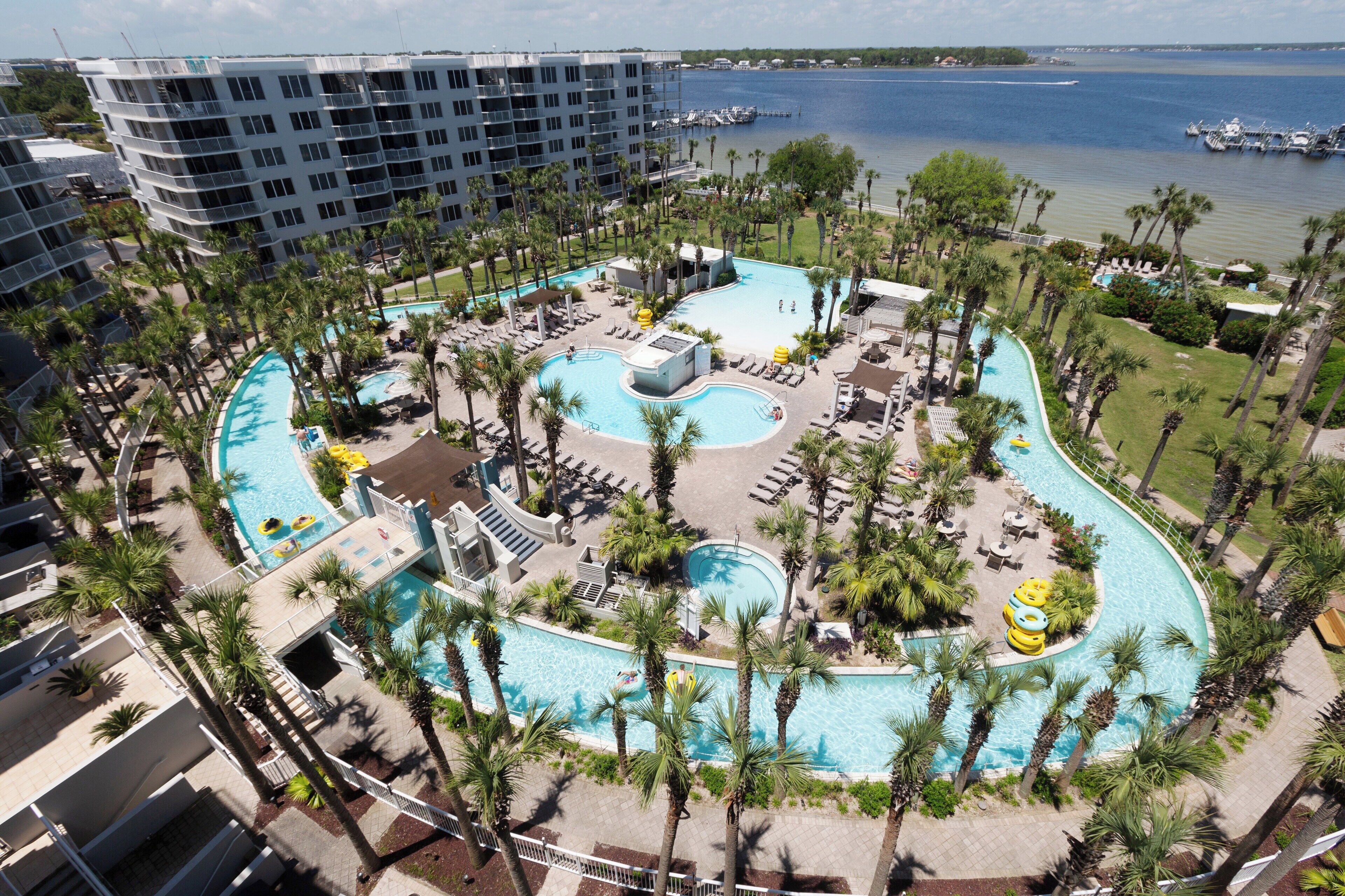 حمّام سباحة خارجي، حمّام سباحة مُدفَّأ