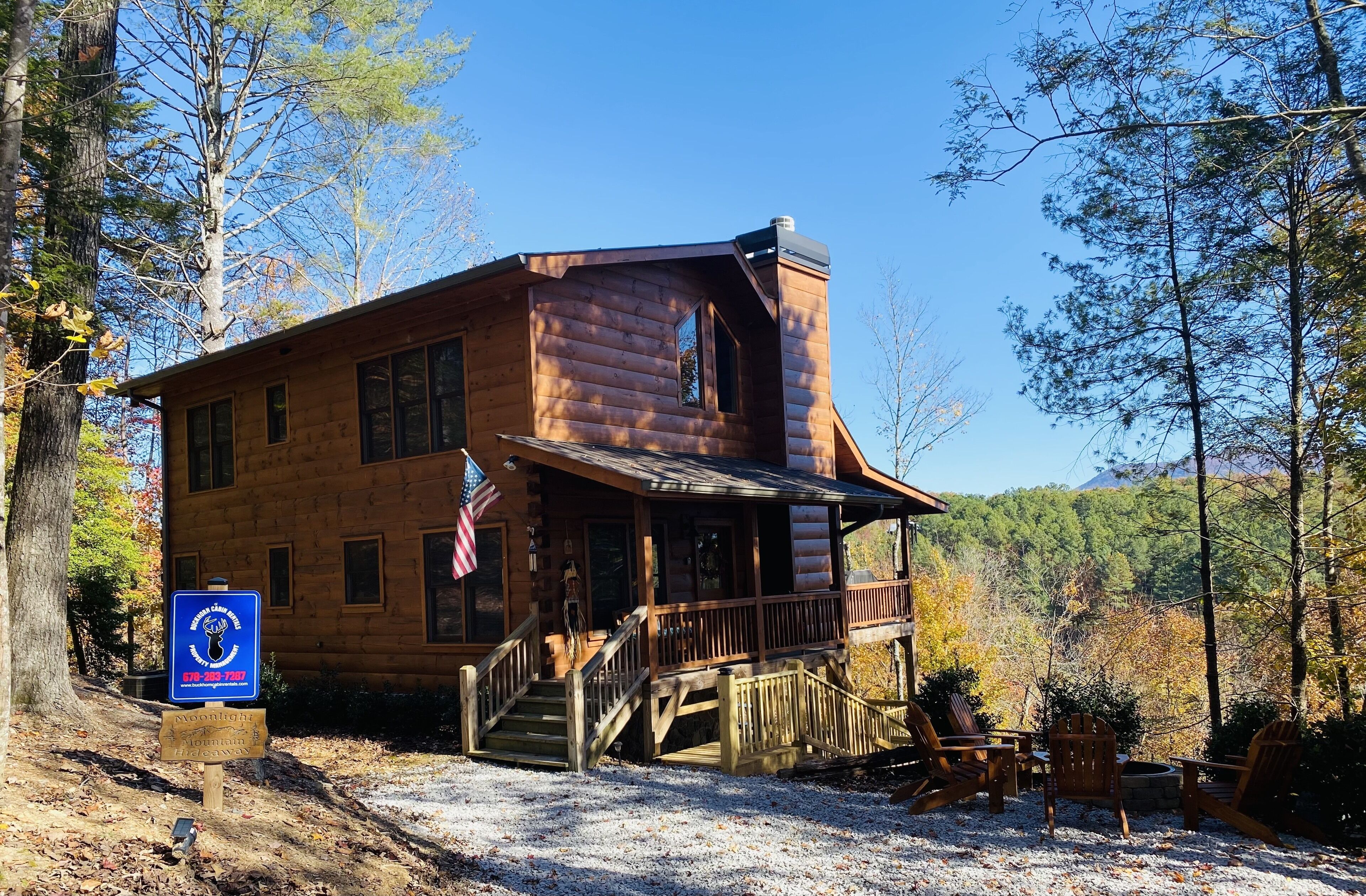 Dog friendly! Hot tub! 2K, 1Q,  bunks, 2.5 baths, Fire pit, WIFI, Pool table! 