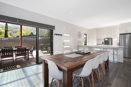 Snowgum Bright Retreat - 2