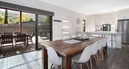 Snowgum Bright Retreat - 2