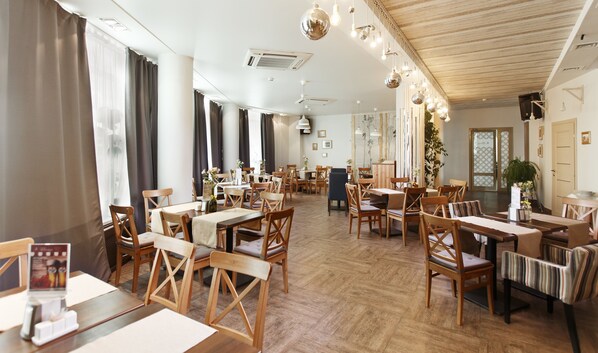 Cafe - Apatrment House Tyumen (Tyumen)