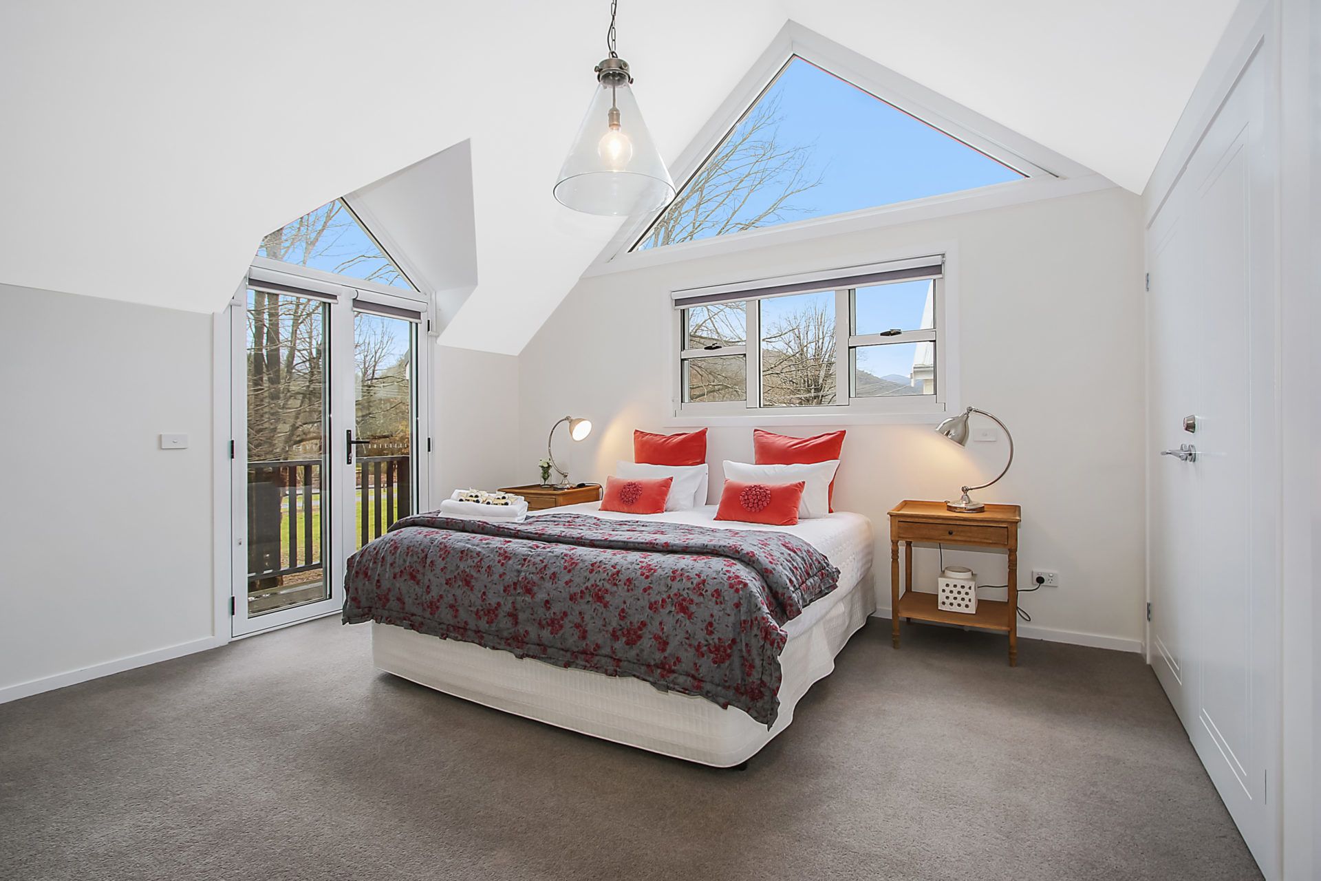 House, 2 Bedrooms | 2 bedrooms, iron/ironing board, bed sheets