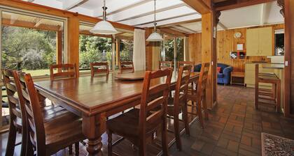 Warrina - Over Looking Ovens River