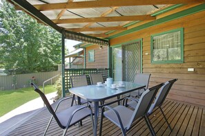 House, 3 Bedrooms | Terrace/patio