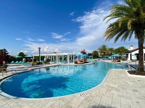 A heated pool - Private Pool Oasis! MEGA House at EPIC Value! Close 2 Disney! 2167 (Kissimmee)